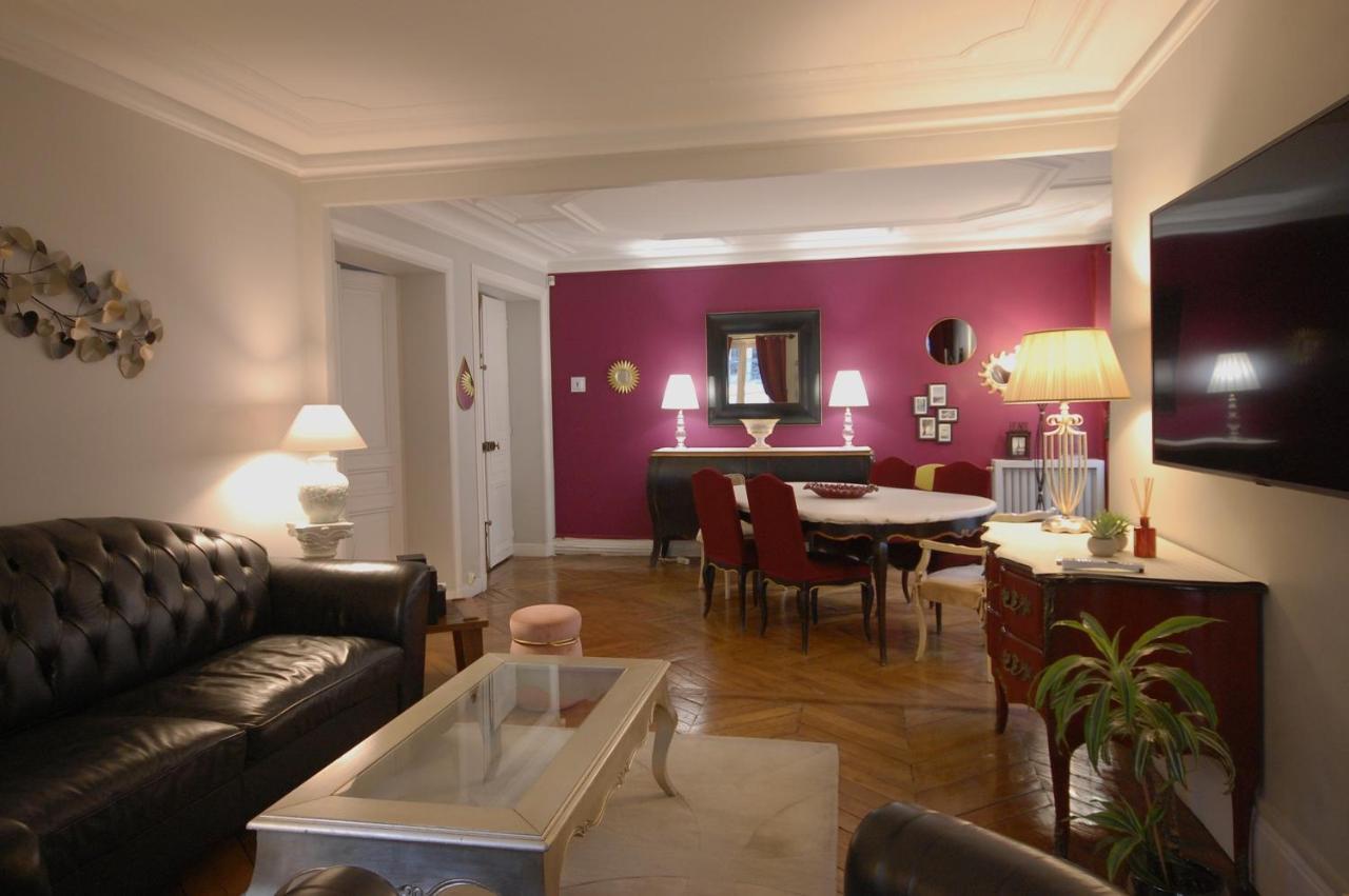 Two-Bedroom Apartment Champs-Elysees Paris Luaran gambar